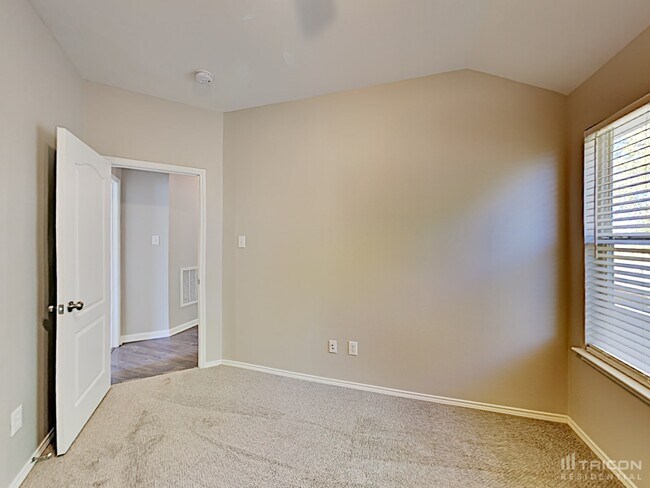 Building Photo - 312 Cookston Ln