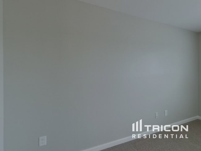 Building Photo - 1058 Brayden Dr