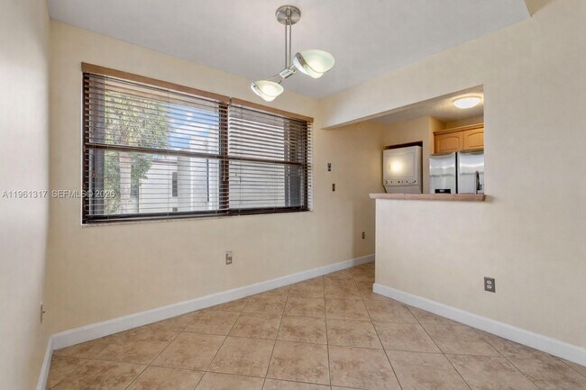 Building Photo - 10020 NW 9th St Cir