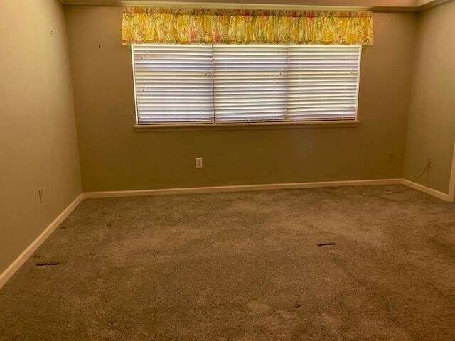 Building Photo - 2300 Aster Way