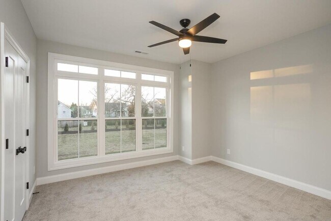 Building Photo - 1424 Rebecca Johns Dr