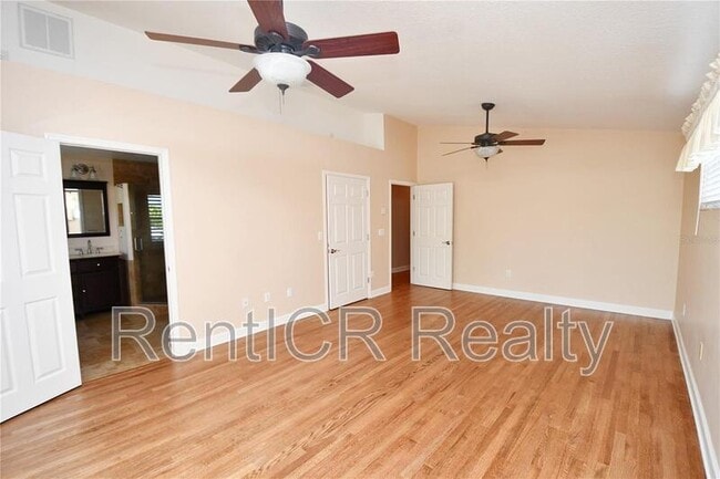 Building Photo - 116 Lorraine St