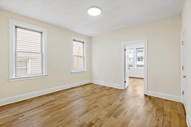 Primary Photo - 667 Liberty Ave