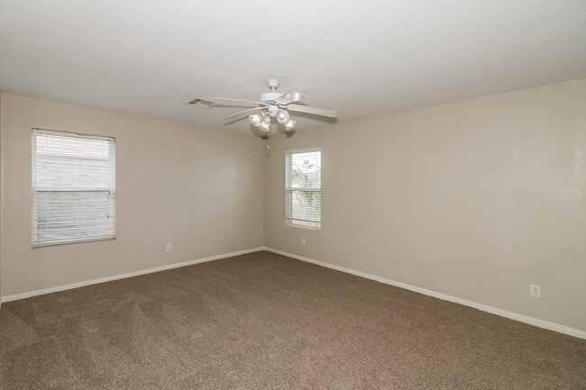 Building Photo - 15814 Sheldon Ridge Way