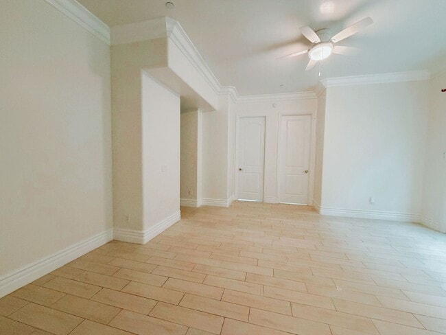 Building Photo - Spacious 6 Bed in Carlsbad with Ocean Views and Roof Top deck, 1 mile to the Beach!!