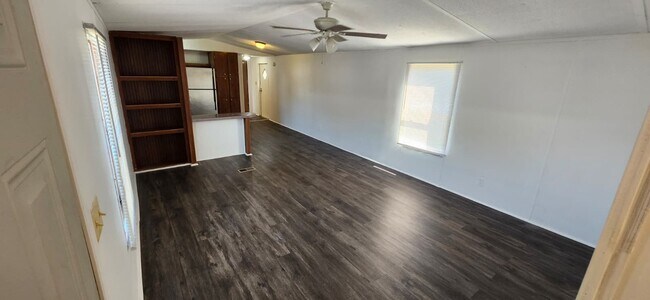 Building Photo - 8364 Cedar St