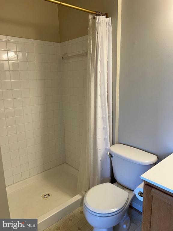 Building Photo - 21076 Bitterroot Terrace