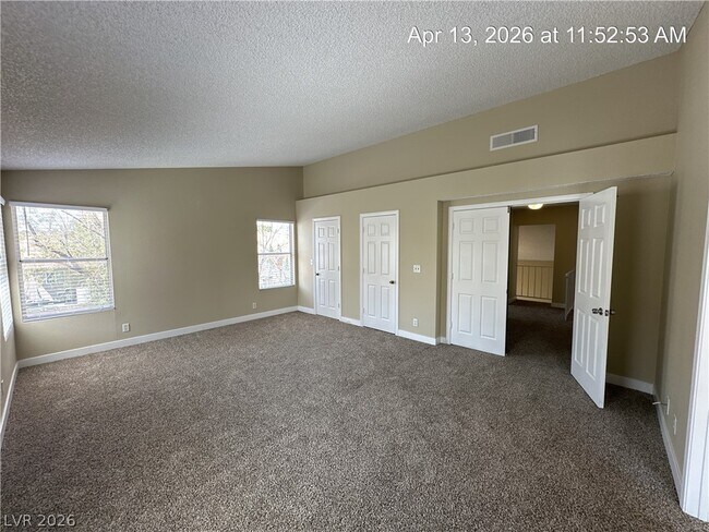 Building Photo - 115 Hanover Dr