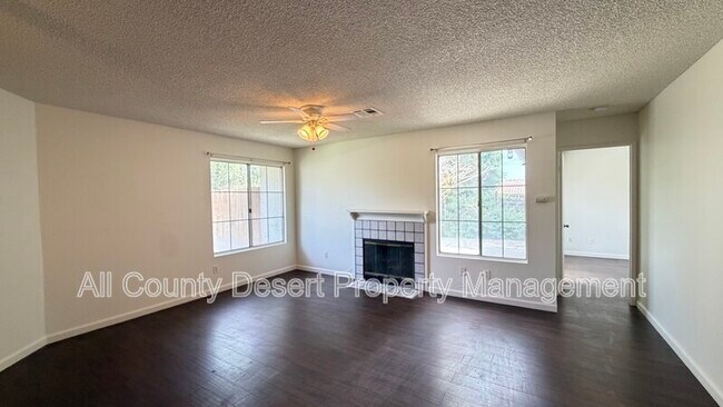 Building Photo - 52020 Avenida Mendoza