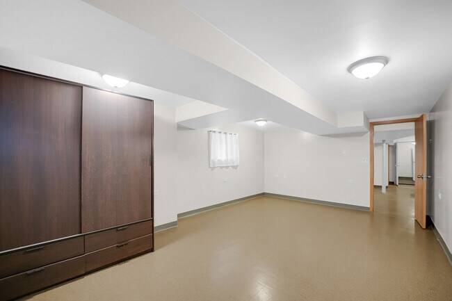 Building Photo - 8233 S Langley Ave
