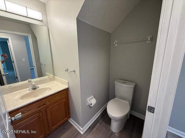 Building Photo - 830 LILAC S Loop