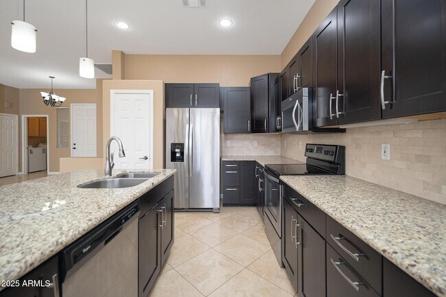 Building Photo - 13679 W Tara Ln