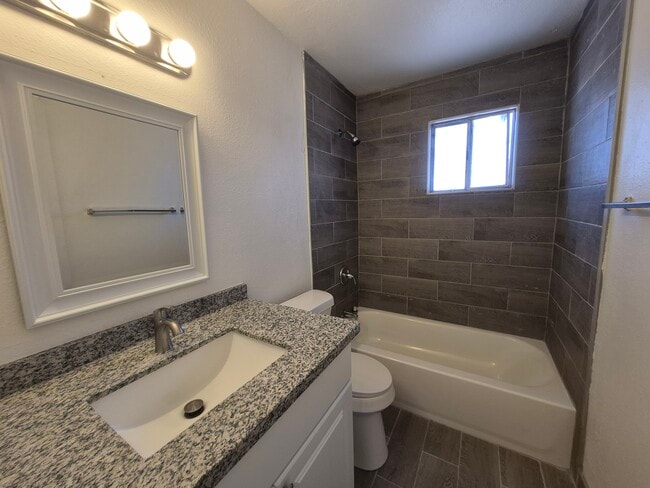 Building Photo - Patio Apartments