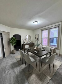 Building Photo - Large 3 Bedroom Home in Harrisburg