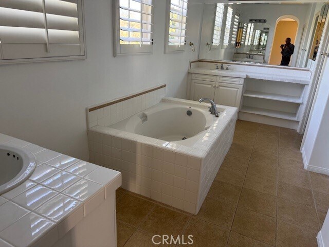 Building Photo - 63 Rockport