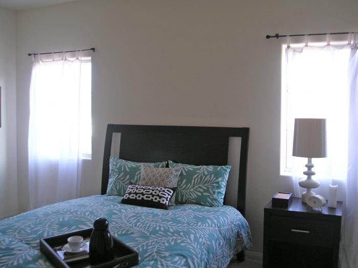 Building Photo - 3734 First Ave.