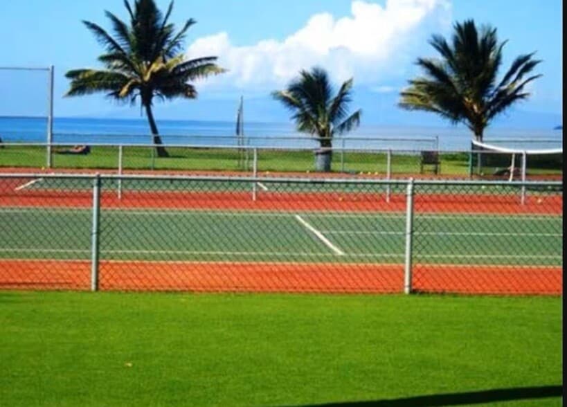 Building Photo - 1032 S Kihei Rd