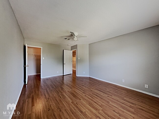Building Photo - 14514 Tioga Bend