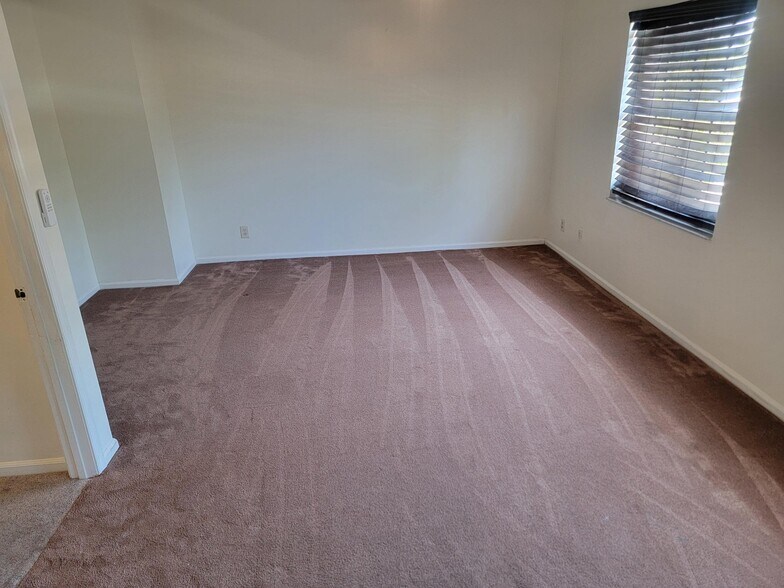 Building Photo - 9082 Cavatina Pl