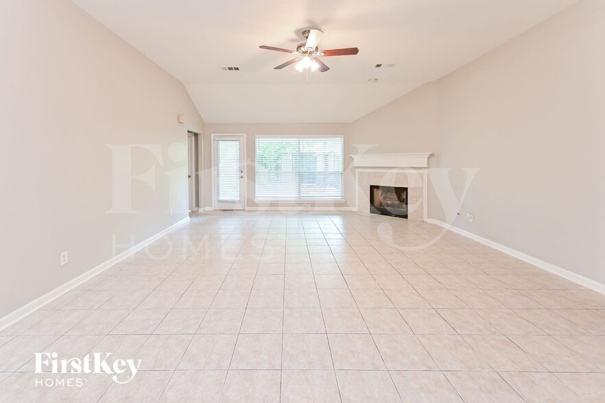 Building Photo - 11906 Knoll Bend Ct