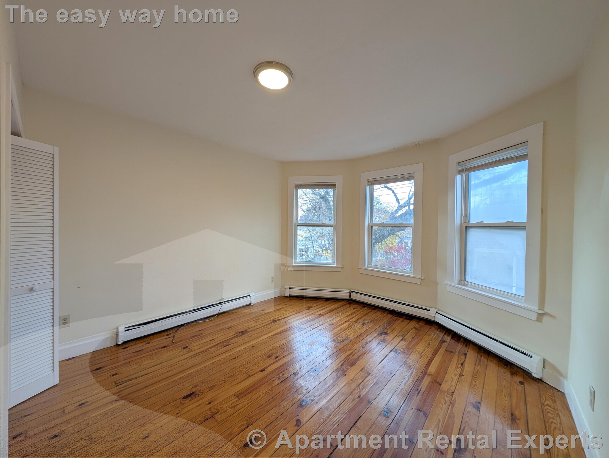 Building Photo - 66 Pleasant St