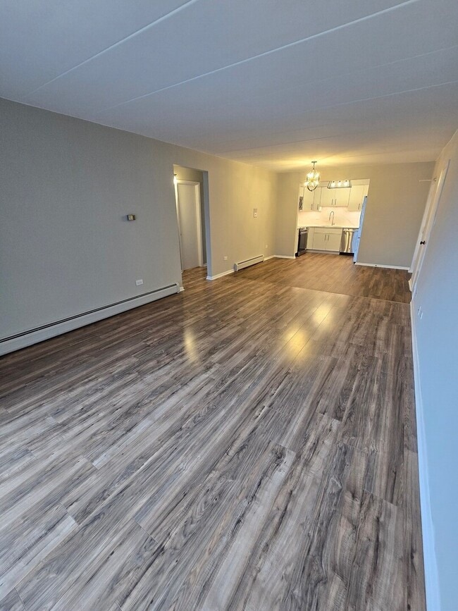 Building Photo - 4754 W 101st St