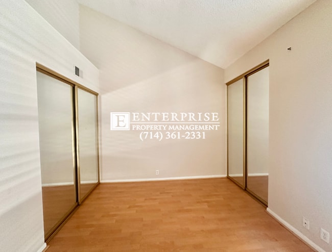 Building Photo - Move-In Ready Gem: Charming 1-Bedroom and Loft in Rancho Santa Margarita