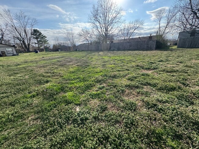 Building Photo - ***1802 S. 14th Place***