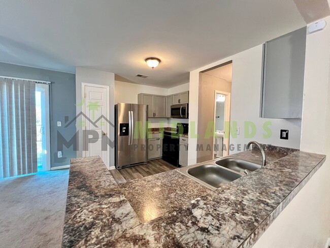 Building Photo - 168 Springway Dr