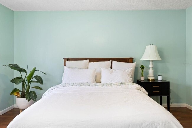 Building Photo - 6305 Morningmist Ct
