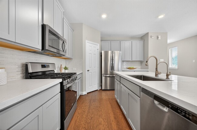 Building Photo - 10321 Mount Winchell Dr
