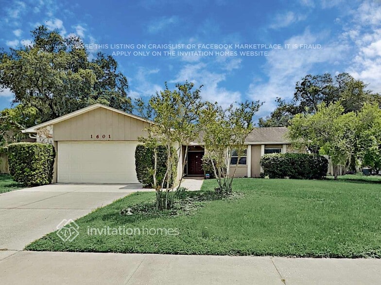 Primary Photo - 1601 Aster Dr
