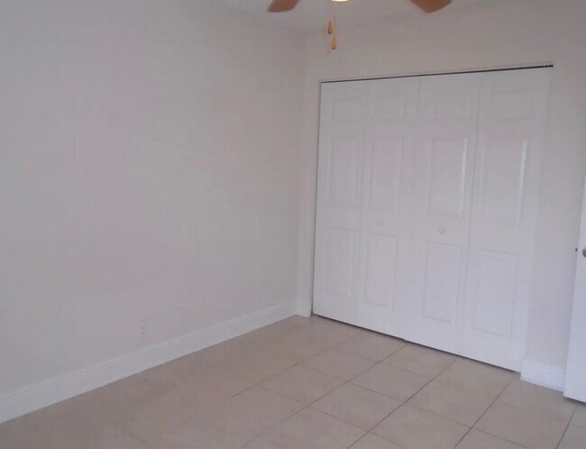 Building Photo - 1421 Windorah Way