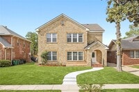 Building Photo - 2218 Arbor St