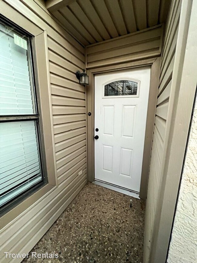 Building Photo - 2 br, 2 bath House - 3805 Mayer