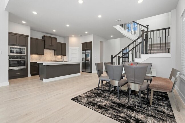 Building Photo - 28182 White Mdw Ln