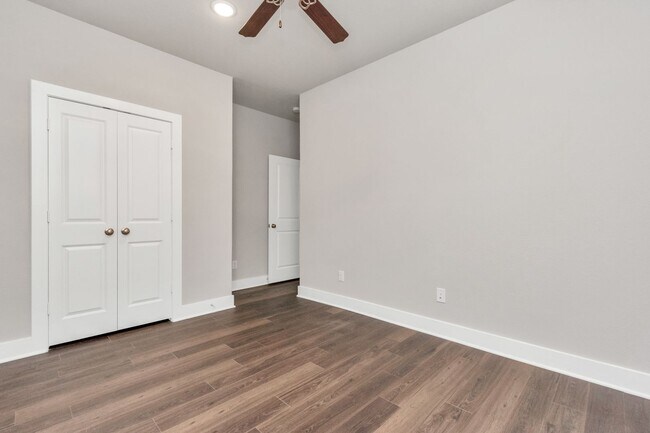 Building Photo - The Maple – Spacious Design, Exceptional L...