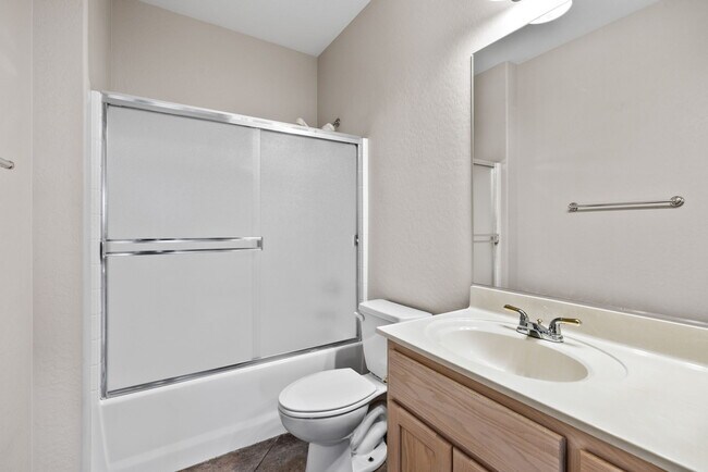 Building Photo - 13024 E Cancun St