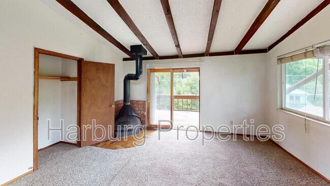 Building Photo - 454 Arapahoe Ave