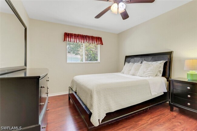 Building Photo - 12406 Lake Shalimar Dr