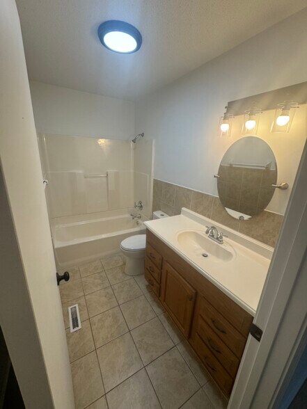 Building Photo - 3480 Ridgeway Ct NW