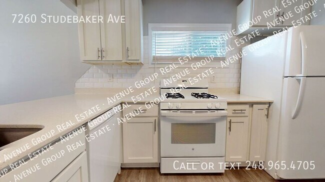 Building Photo - 7260 Studebaker Ave