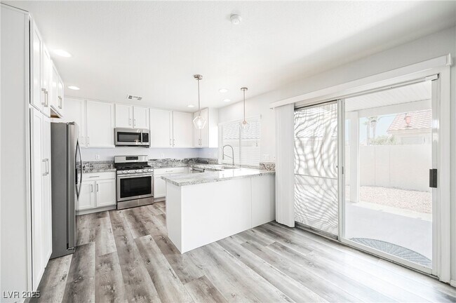 Building Photo - 7809 Faith Ct