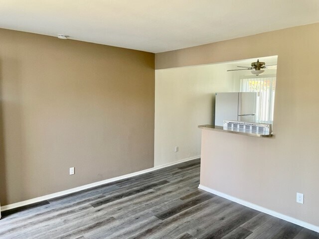 Building Photo - 45421 Sunset Ln