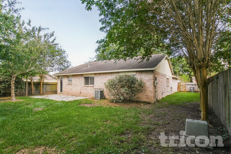 Building Photo - 4615 Tealgate Dr