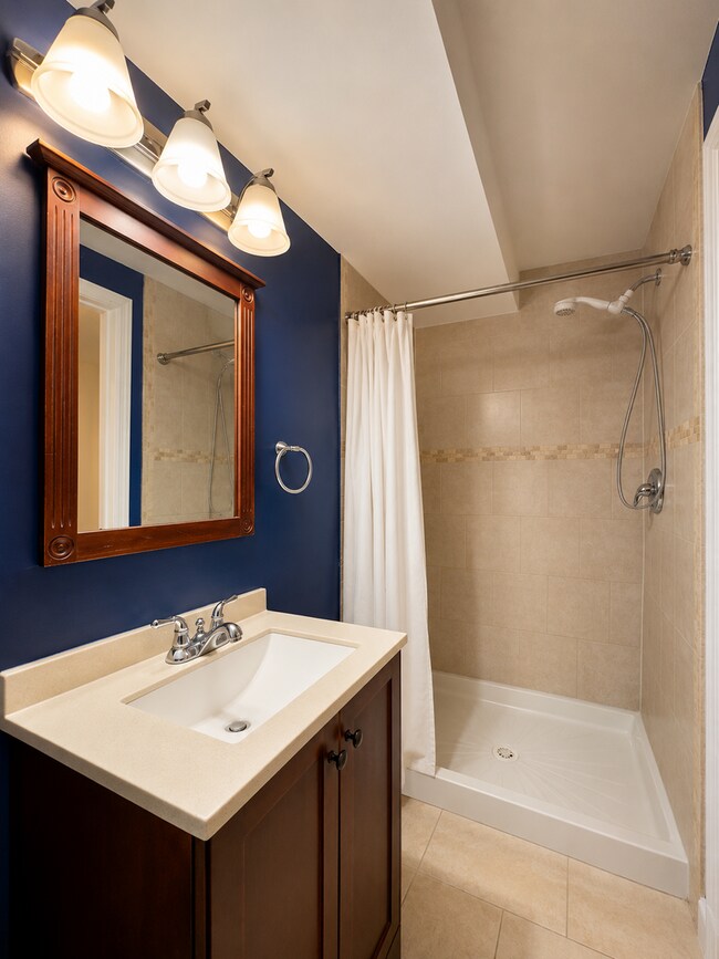 Building Photo - Charming 3BD/2.5BA Townhome in Harwood, Baltimore, MD!