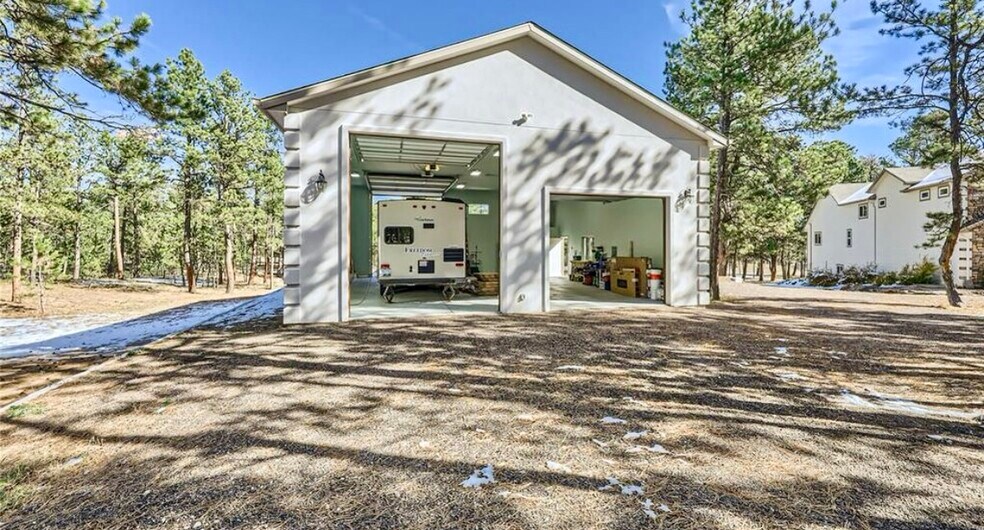 Building Photo - 12683 Fulford Ct