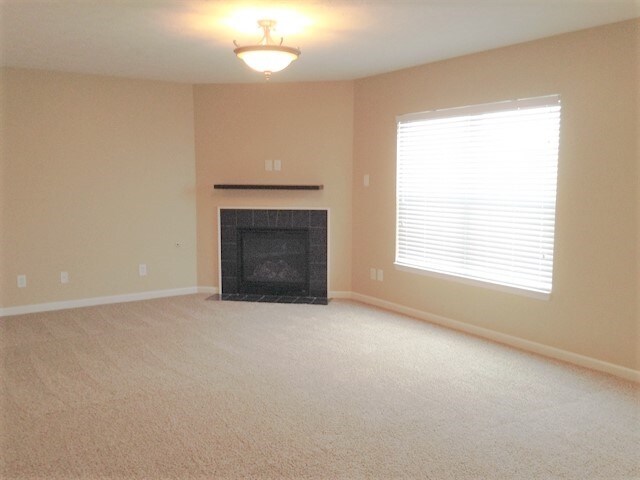 Building Photo - 1230 Highland Lake Way