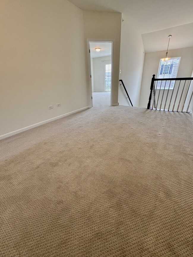 Building Photo - 4431 Monroe Ct