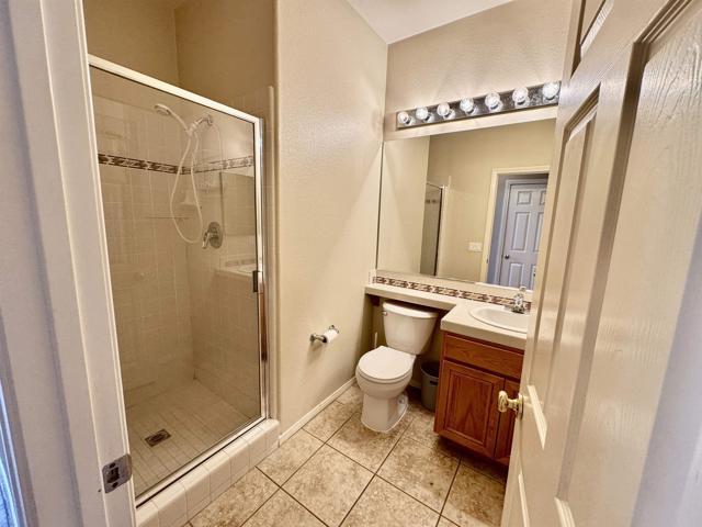 Building Photo - 3906 Rill Ct